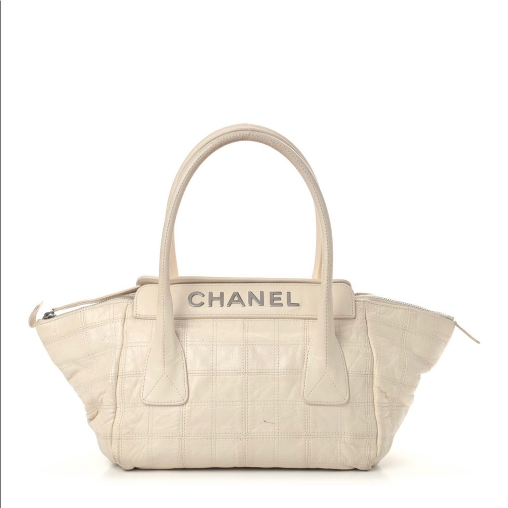 Pre loved Authentic Chanel tote